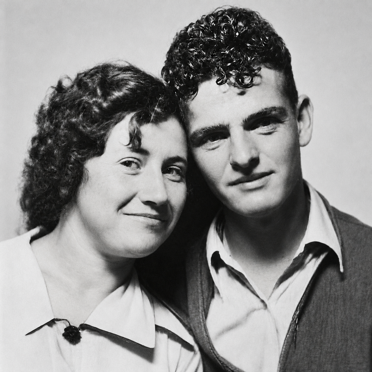 Euna Mae Carden Perry at left and Raymond John D. Perry at right.