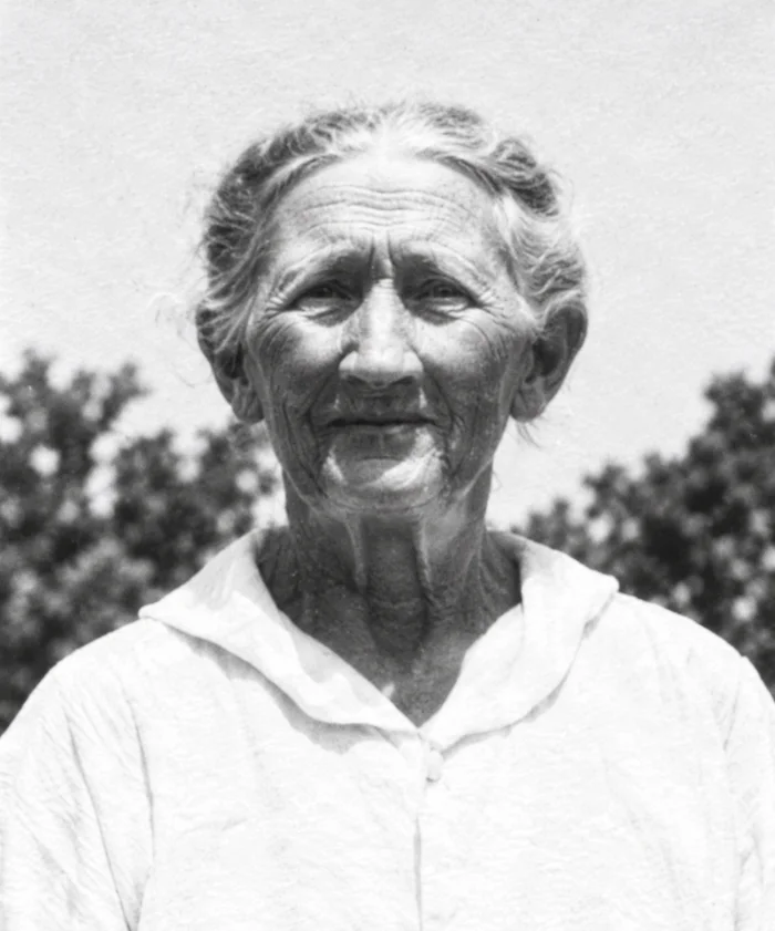 Earlier HIM portrait of Martha Ann Bassham