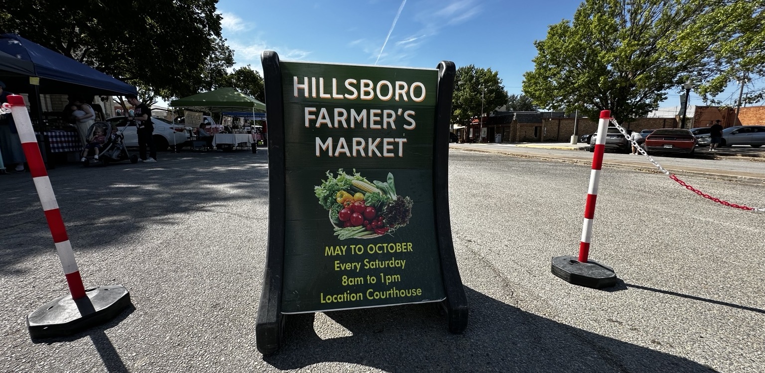 Hill County Farm Stall Market sign