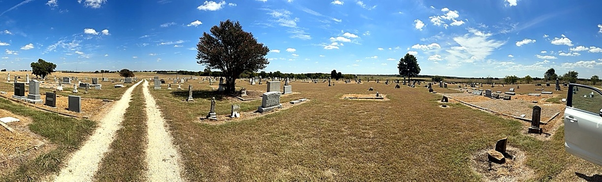Panoramic view across Vaughan Cemetery